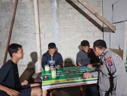 Personil Polsek lamandau melaksanakan Patroli dan sambangi warga masyarakat