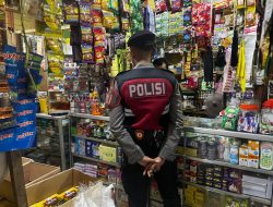 Sat Samapta Laksanakan Sambang Ke Pertokoan