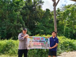 Bhabinkamtibmas Desa Tumbang Kaman Sosialisasi tentang larangan Ilegal Mining.