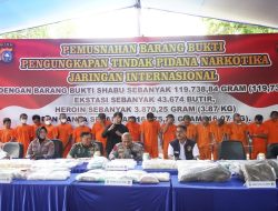 *Polda Riau Gelar Pemusnahan Barang Bukti Narkoba*
