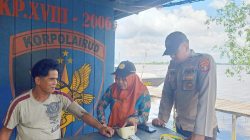 Melalui Klinik Terapung Kapal Polisi, Ditpolairud Polda Kalteng Sasar Masyarakat Pesisir