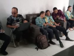 Kapolsek Gunung Purei Gelar Jumat Curhat Bersama Masyarakat dan Unsur Tripika di Kantor Kecamatan