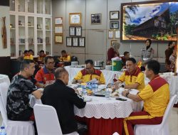 Diskusi Santai Bersama PBVSI Kalteng, Kapolda Dukung Penuh Kemajuan Olahraga Voli di Bumi Tambun Bungai